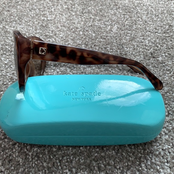Kate spade tortoise shell Sunglasses - Picture 2 of 10